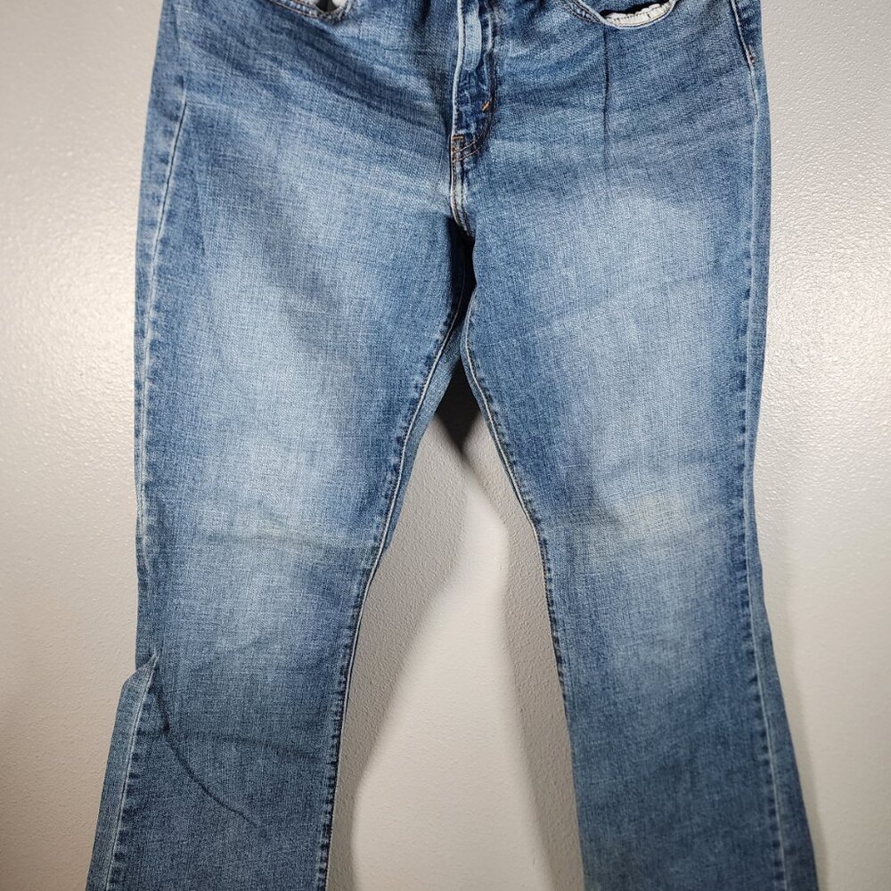 Women's Levi 415 Jeans Blue Relaxed Fit Boot Cut Size 30 Regular